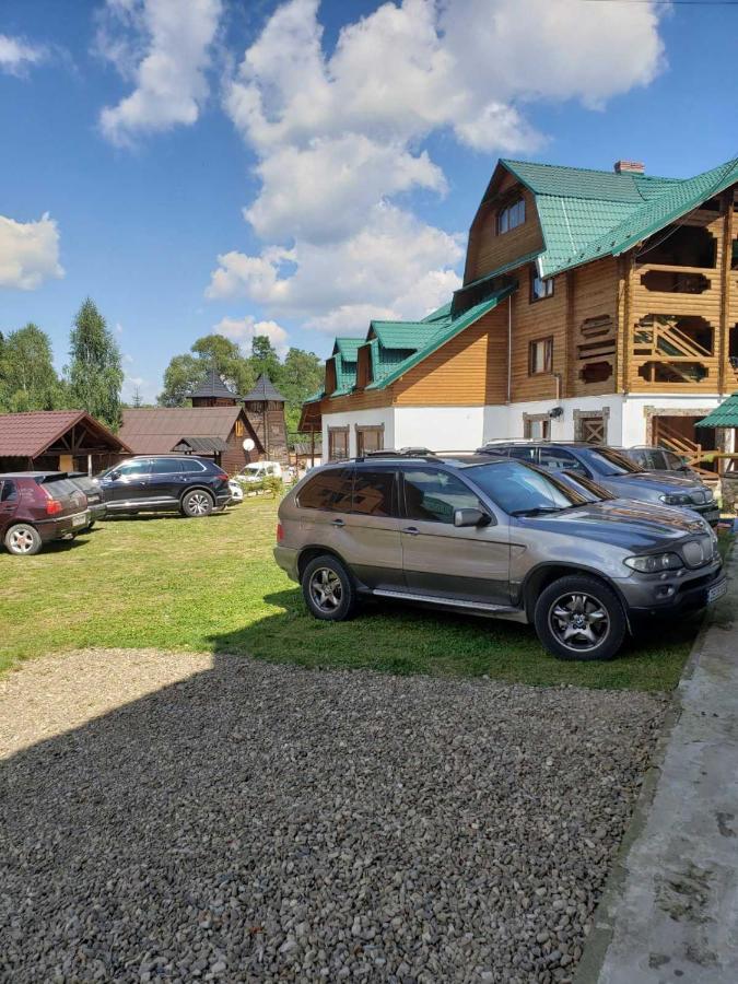Edelweiss Carpathians Migovo Hotel Buitenkant foto